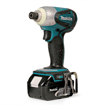 TD0101F Atornillador de impacto – MAKITA